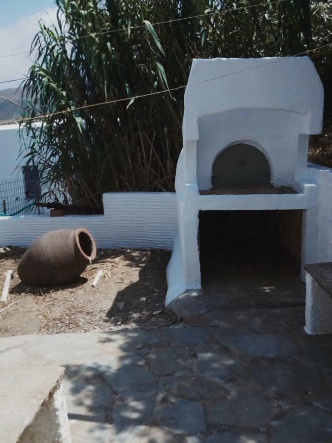 70M2 Neoclassic Villa, Excellent Location Great View Last House Of Village Kalloni  외부 사진